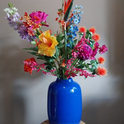 Boeketten zijden bloemen, ook met abonnement en wisselservice. Tevens te huur voor events.